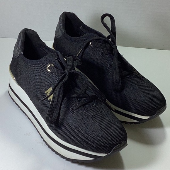 Women's Monique Knit Trainer Lace-Up Running Sneakers - Picture 5 of 9